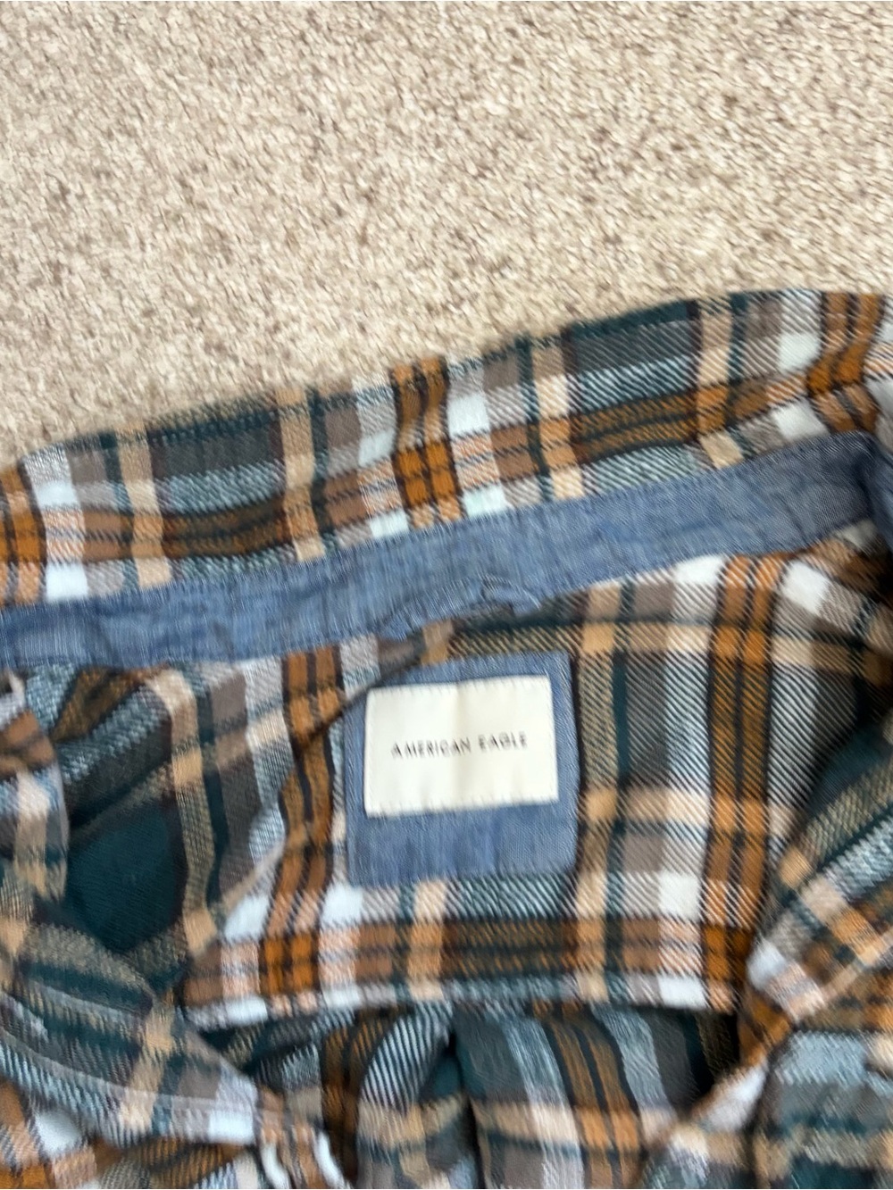 American Eagle flannel cropped Green, Brown womens XS Plaid Button-Down Shirt - Picture 3 of 4
